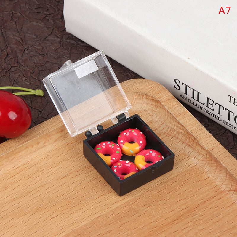 1:12 Dollhouse Miniature Dessert Cake Box - Mini Buyers